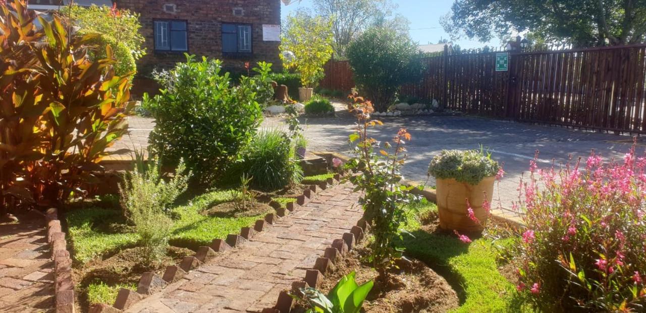 Aliwal Villa Guest Lodge Екстериор снимка
