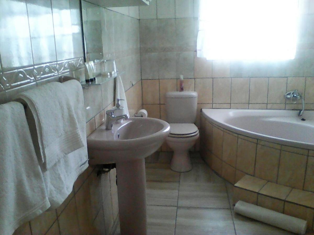 Aliwal Villa Guest Lodge Екстериор снимка