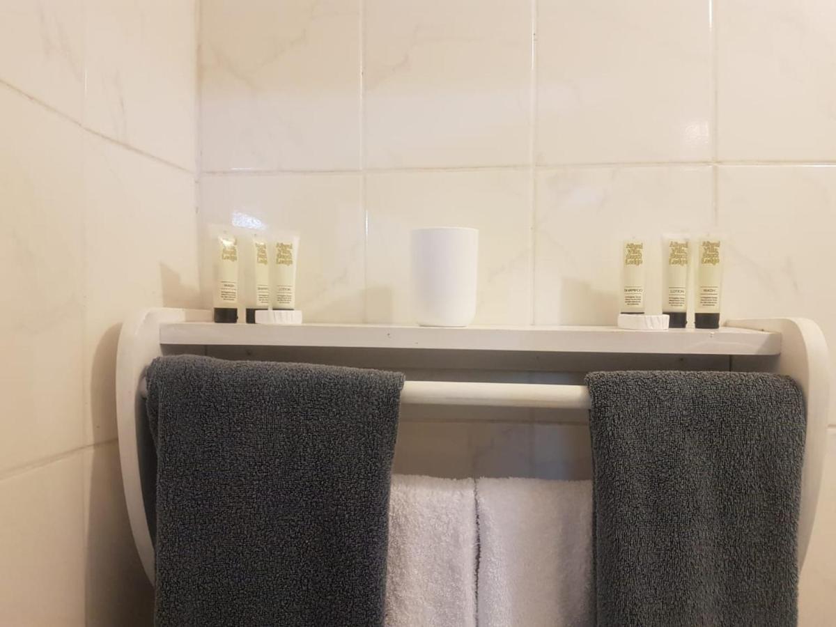 Aliwal Villa Guest Lodge Екстериор снимка