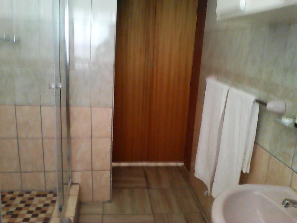 Aliwal Villa Guest Lodge Екстериор снимка